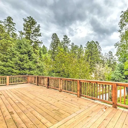 Updated Ruidoso Cabin With Spacious Deck And View